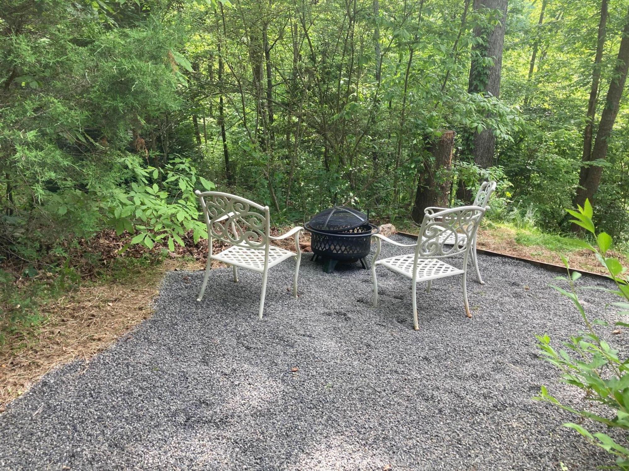 Convenient Cottage-Hot Tub, 4 Minutes To דלונגה מראה חיצוני תמונה